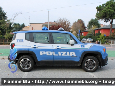 Jeep Renegade 
Jeep Renegade
Polizia di Stato
Polizia Stradale
Allestita Nuova Carrozzeria Torinese
Decorazione Grafica Artlantis
POLIZIA N5906
Parole chiave: Jeep Renegade POLIZIAN5906