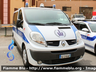 Renault Traffic II serie
Polizia Locale
Unione Valnure Valchero (PC)
Allestimento Bertazzoni
Ufficio Mobile
Polizia Locale YA 278 AB
Parole chiave: Renault Traffic_IIserie PoliziaLocaleYA278AB