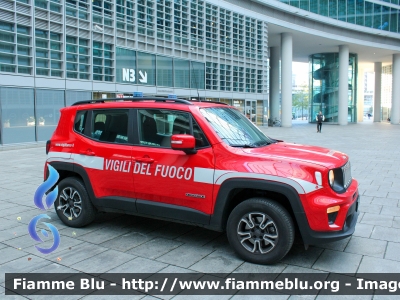 Jeep Renegade restyle
Vigili del Fuoco
Veicoli acquisiti dalla Direzione Regionale Lombardia
Allestimento Bertazzoni
VF 30235

Fotografata in occasione della Fratellanza della strada
Parole chiave: Jeep Renegade_restyle VF30235