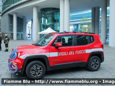 Jeep Renegade restyle
Vigili del Fuoco
Veicoli acquisiti dalla Direzione Regionale Lombardia
Allestimento Bertazzoni
VF 30235

Fotografata in occasione della Fratellanza della strada
Parole chiave: Jeep Renegade_restyle VF30235