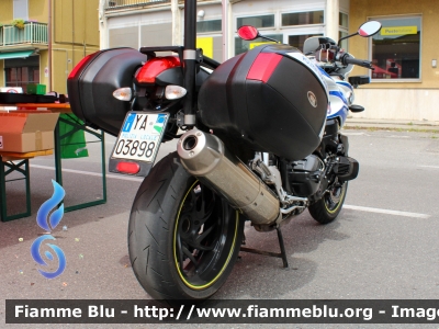 BMW k1200
Polizia Locale
Unione Valnure Valchero (PC)
Allestimento Bertazzoni
Moto proveniente da Confisca
Polizia Locale YA 03898
Parole chiave: BMW k1200 PoliziaLocaleYA03898