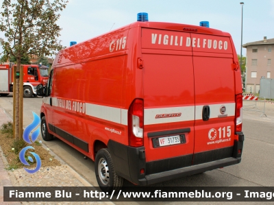 Fiat Ducato X290
Vigili del Fuoco
Comando Provinciale di Piacenza
VF 31735
Parole chiave: Fiat Ducato_X290 VF31735