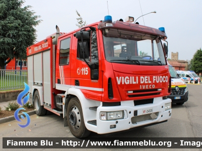 Iveco EuroCargo SuperCity 120E24 II serie
Vigili del Fuoco
Comando Provinciale di Piacenza
AutoPompaSerbatoio allestimento Iveco-Magirus
Equipaggiato con DAE
VF 24526
Parole chiave: Iveco EuroCargo_SuperCity_120E24_IIserie VF24526