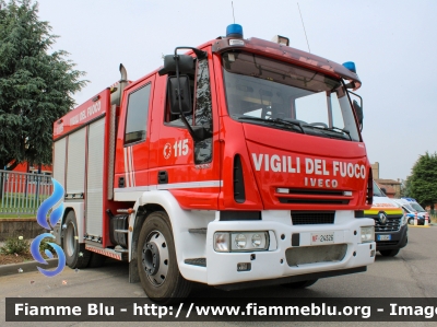 Iveco EuroCargo SuperCity 120E24 II serie
Vigili del Fuoco
Comando Provinciale di Piacenza
AutoPompaSerbatoio allestimento Iveco-Magirus
Equipaggiato con DAE
VF 24526
Parole chiave: Iveco EuroCargo_SuperCity_120E24_IIserie VF24526