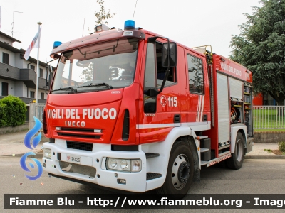 Iveco EuroCargo SuperCity 120E24 II serie
Vigili del Fuoco
Comando Provinciale di Piacenza
AutoPompaSerbatoio allestimento Iveco-Magirus
Equipaggiato con DAE
VF 24526
Parole chiave: Iveco EuroCargo_SuperCity_120E24_IIserie VF24526