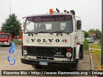 Volvo F7
Protezione Civile
Gruppo Vega
San Giorgio Piacentino (PC)
Parole chiave: Volvo F7