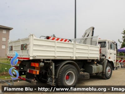 Volvo F7
Protezione Civile
Gruppo Vega
San Giorgio Piacentino (PC)
Parole chiave: Volvo F7