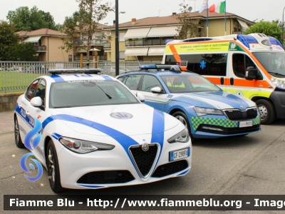 Alfa Romeo Nuova Giulia
Polizia Locale
Unione Valnure Valchero (PC)
Veicolo Proveniente da Confisca
Allestimento Bertazzoni
Parole chiave: Alfa-Romeo Nuova_Giulia