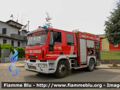 Iveco EuroCargo SuperCity 120E24 II serie
Vigili del Fuoco
Comando Provinciale di Piacenza
AutoPompaSerbatoio allestimento Iveco-Magirus
Equipaggiato con DAE
VF 24526
Parole chiave: Iveco EuroCargo_SuperCity_120E24_IIserie VF24526