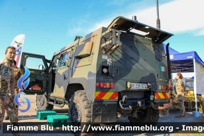 Iveco VTLM Lince
Aeronautica Militare Italiana
Aeroporto di Verona-Villafranca - 3° Stormo
AM CM 374

100° Anniversario fondazione AM
Parole chiave: Iveco VTLM_Lince AMCM374 100°Anniversario