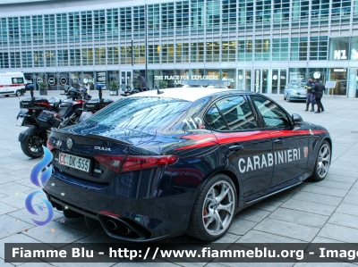 Alfa Romeo Nuova Giulia Quadrifoglio
Carabinieri
Nucleo Operativo e Radiomobile
CC DK 555
Parole chiave: Alfa-Romeo Nuova_Giulia_Quadrifoglio CCDK555