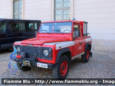 Land Rover Defender 90
Vigili del Fuoco
Comando Provinciale Milano
VF 22390

Fotografato in occasione della Festa della Repubblica 2022
Parole chiave: Land-Rover Defender_90 VF22390