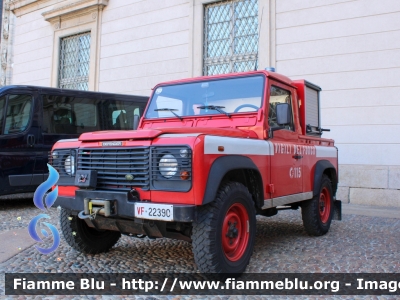 Land Rover Defender 90
Vigili del Fuoco
Comando Provinciale Milano
VF 22390

Fotografato in occasione della Festa della Repubblica 2022
Parole chiave: Land-Rover Defender_90 VF22390