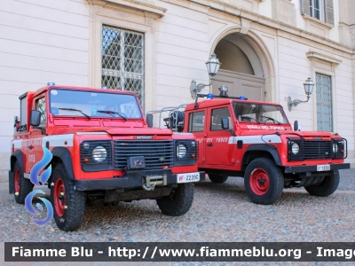 Land Rover Defender 90
Vigili del Fuoco
Comando Provinciale Milano
VF 22390

Fotografato in occasione della Festa della Repubblica 2022
Parole chiave: Land-Rover Defender_90 VF22390