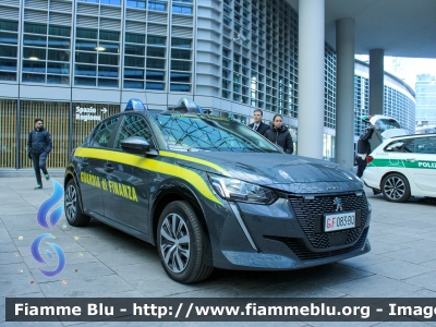 Peugeot e-208
Guardia di Finanza
Allestimento Focaccia
GdiF 083 BQ

Fotografata in Occasione della Fratellanza della Strada
Parole chiave: Peugeot e-208 GdiF083BQ