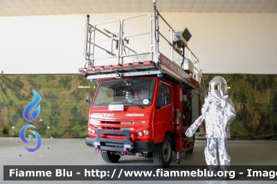 Bonetti F100X 4x4 II serie
Aeronautica Militare
Aeroporto di Verona-Villafranca - 3° Stormo
Servizio Antincendio
STRATEVAC
Allestimento Cristanini
AM CW 276

100° Anniversario fondazione AM
Parole chiave: Bonetti F100X_4x4_IIserie AMCW276 100°Anniversario