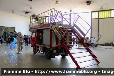 Bonetti F100X 4x4 II serie
Aeronautica Militare
Aeroporto di Verona-Villafranca - 3° Stormo
Servizio Antincendio
STRATEVAC
Allestimento Cristanini
AM CW 276

100° Anniversario fondazione AM
Parole chiave: Bonetti F100X_4x4_IIserie AMCW276 100°Anniversario