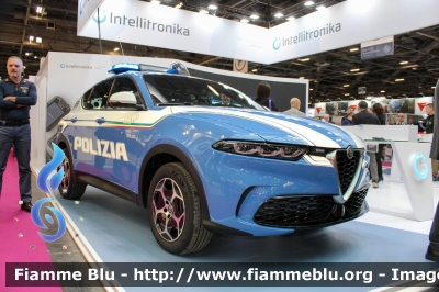  Alfa-Romeo Tonale 
Polizia di Stato
Squadra Volante
Allestimento FCA
Esposto alla MILIPOL di Parigi 2023 
Parole chiave:  Alfa-Romeo Tonale 