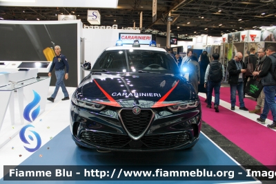 Alfa-Romeo Tonale
Carabinieri
Nucleo Operativo Radiomobile
Allestimento FCA
Esposto alla MILIPOL di Parigi 2023
Parole chiave: Alfa-Romeo Tonale