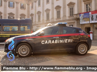 Alfa Romeo Nuova Giulietta restyle
Carabinieri
Pattuglia Mobile di Zona
Allestita NCT Nuova Carrozzeria Torinese
Decorazione Grafica Artlantis
CC DQ 825

Fotografata in occasione della Festa dell Repubblica Italiana 2022
Parole chiave: Alfa-Romeo Nuova_Giulietta_restyle CCDQ825 festa_della_repubblica