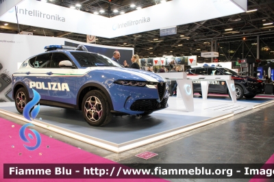  Alfa-Romeo Tonale 
Polizia di Stato
Squadra Volante
Allestimento FCA
Esposto alla MILIPOL di Parigi 2023 
Parole chiave:  Alfa-Romeo Tonale 