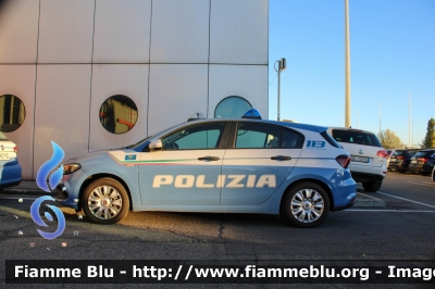 Fiat Nuova Tipo restyle
Polizia di Stato
Polizia delle Comunicazioni
POLIZIA M6837
Parole chiave: Fiat_Nuova_Tipo_restyle POLIZIAM6837