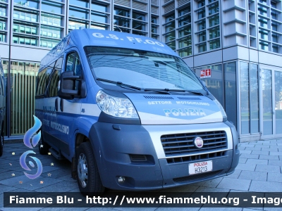 Fiat Ducato X250
Polizia di Stato
Gruppo Sportivo Fiamme Oro
Settore Motociclismo
POLIZIA H3213
Parole chiave: Fiat Ducato_X250 POLIZIAH3213