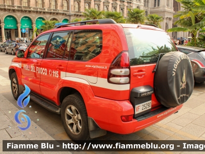 Toyota Land Cruiser II serie
Vigili del Fuoco
Comando Provinciale di Milano
VF 25290

Fotografata in occasione della Festa della Repubblica Italiana 2022
Parole chiave: Toyota Land_Cruiser IIserie VF25290