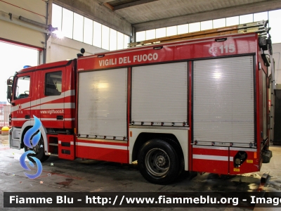 Mercedes-Benz Actros 1841 II serie 
Vigili del Fuoco
Comando Provinciale di Milano
Distaccamento Volontario di Melegnano (MI)
AutoPompaSerbatoio allestimento Bai
VF 24473

Fotografata in occasione di Santa Barbara 2022
Parole chiave: Mercedes-Benz Actros_1841_IIserie santa_barbara_2022