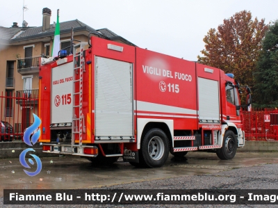 Iveco EuroCargo 180E30 III serie
Vigili del Fuoco
Comando Provinciale di Milano
Distaccamento Volontario di Melegnano (MI) 
AutoBottePompa allestimento Iveco-Magirus
VF 26464

Fotografata in occasione di Santa Barbara 2022
Parole chiave: Iveco EuroCargo 180E30_IIIserie santa_barbara_2022