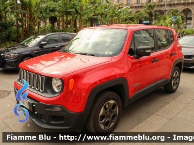 Jeep Renegade
Vigili del Fuoco
Comando Provinciale di Milano
VF 27777

Fotografata in occasione della Festa della Repubblica Italiana 2022
Parole chiave: Jeep Renegade VF27777 festa_della_repubblica_2022