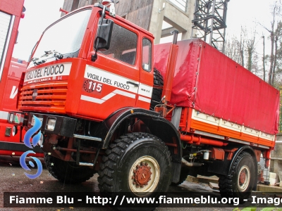 Man-Meccanica F99 4x4
Vigili del Fuoco
Comando Provinciale di Como
Carro Crolli
Mezzo di Colonna Mobile
VF 17466

Fotografato in occasione di Santa Barbara 2022
Parole chiave: Man-Meccanica F99_4x4 VF17466 Santa_Barbara_2022