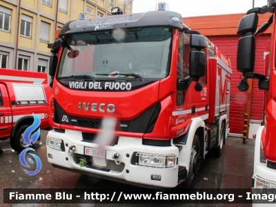 Iveco EuroCargo 120E25 IV serie - NewCity 2020
Vigili del Fuoco
Comando Provinciale di Como
AutoPompaSerbatoio allestimento Magirus
Ricondizionato Divitec
VF 31434
VF 31863

Fotografato in occasione di Santa Barbara 2022
Parole chiave: Iveco EuroCargo_120E25_IVserie - NewCity_2020 VF31434 VF31863 Santa_Barbara_2022