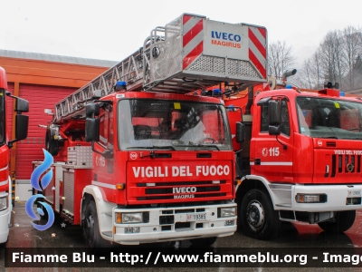 Iveco EuroFire 150E27 I serie
Vigili del Fuoco
Comando Provinciale di Como
Autoscala da 37 metri allestimento Iveco-Magirus ricondizionata Fortini
VF 19385

Fotografato in occasione di Santa Barbara 2022
Parole chiave: Iveco EuroFire_150E27_Iserie VF19385 Santa_Barbara_2022