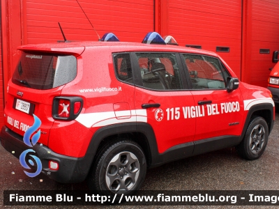 Jeep Renegade
Vigili del Fuoco
Comando Provinciale di Como
VF 28807

Fotografato in occasione di Santa Barbara 2022
Parole chiave: Jeep Renegade VF28807 Santa_Barbara_2022