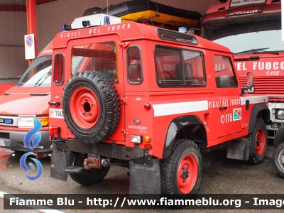 Land-Rover Defender 90
Vigili del Fuoco
Comando Provinciale di Como
Mezzo di Colonna Mobile
VF 19467

Fotografato in occasione di Santa Barbara 2022
Parole chiave: Land-Rover Defender_90 VF19467 Santa_Barbara_2022