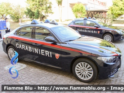 Alfa Romeo Nuova Giulia
Carabinieri
Nucleo Operativo Radiomobile
Allestimento FCA 
CC EE 323

Fotografata in occasione della festa per il 208° Anniversario della Fondazione del Corpo del Comando Provinciale di Lodi
Parole chiave: Alfa-Romeo Nuova_Giulia CCEE323