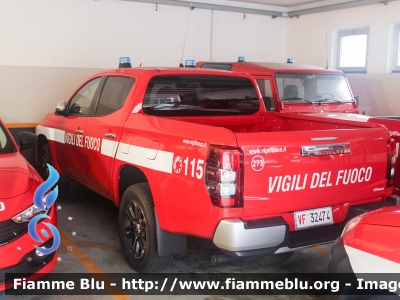 Nissan Navara IV serie 
Vigili del Fuoco
Comando provinciale di Como
VF 32474

Fotografato in occasione di Santa Barbara 2022
Parole chiave: Nissan Navara_IVserie VF32474 Santa_Barbara_2022