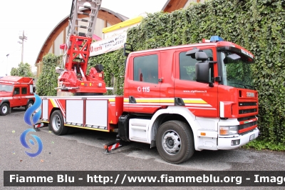 Scania P310
Vigili del Fuoco
Comando Provinciale di Brescia
Distaccamento Volontario di Lumezzane
Allestimento Magirus
Ricondizionato Fortini
VF 32823
Parole chiave: Scania P310 VF32823