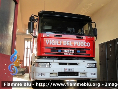 Iveco EuroTech 190E27
Vigili del Fuoco
Comando Provinciale di Milano 
AutoPompaSerbatoio allestimento Iveco-Magirus
Ricondizionata Maleco
VF 18153
Parole chiave: Iveco EuroTech_190E27 VF18153