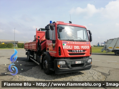 Iveco EuroCargo 180E30 III serie
Vigili del Fuoco
Comando Provinciale di Alessandria
G.O.S. (Gruppo Operativo Speciale) Piemonte
VF 26703
Parole chiave: Iveco EuroCargo_180E30_IIIserie VF26703