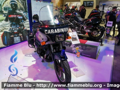 Moto Guzzi 850 T5
Carabinieri
Nucleo Operativo e Radiomobile
conservata all'interno della caserma Salvo D'Acquisto
EI 262826

Esposta a EICMA 2022
Parole chiave: Moto-Guzzi 850_T5 EI262826 eicma2022