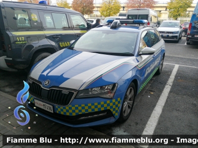 Skoda Superb Wagon III serie restyle 
Polizia di Stato
Polizia Stradale
in servizio sulla rete Autovia Padana
Allestimento Focaccia
POLIZIA M7496
Parole chiave: Skoda Superb_Wagon_IIIserie_restyle POLIZIAM7496 eicma_2022