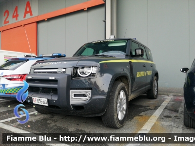  Land Rover Defender 110 II serie 
Guardia di Finanza
Soccorso Alpino
Allestimento Elevox
GdiF 836 BQ 
Parole chiave: Land-Rover Defender_110_IIserie GdiF836BQ eicma_2022