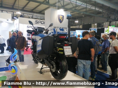 Yamaha Tracer 9
Polizia di Stato
Polizia Stradale
POLIZIA G3469

In esposizione all'EICMA 2022
Parole chiave: Yamaha Tracer 9 POLIZIAG3469 Eicma 2022