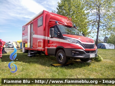 Iveco Daily VI serie restyle
Vigili del Fuoco
Comando provinciale di Piacenza
allestimento TEKNE
VF 33037
Parole chiave: Iveco Daily_VIserie_restyle VF33037