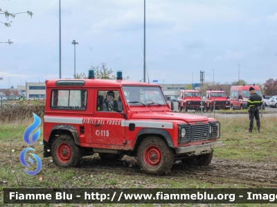 Land Rover Defender 90
Vigili del Fuoco
Comando Provinciale di Forlì-Cesena
VF 19554

In addestramento Guida su Terreno Non Preparato
Parole chiave: Land-Rover Defender_90 VF19554