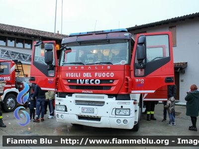 Iveco Stralis Firetech AD190S31 II serie
Vigili del Fuoco
Comando Provinciale di Brescia
Distaccamento di Verolanuova (BS)
AutoPompaSerbatoio allestimento Iveco-Magirus
VF25345

Fotografato in occasione di Santa Barbara 2022
Parole chiave: Iveco Stralis_Firetech_AD190S31_IIserie VF25345 Santa_Barbara_2022