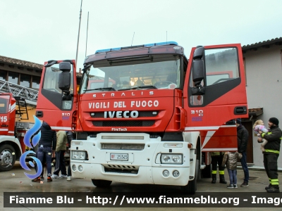 Iveco Stralis Firetech AD190S31 II serie
Vigili del Fuoco
Comando Provinciale di Brescia
Distaccamento di Verolanuova (BS)
AutoPompaSerbatoio allestimento Iveco-Magirus
VF25345

Fotografato in occasione di Santa Barbara 2022
Parole chiave: Iveco Stralis_Firetech_AD190S31_IIserie VF25345 Santa_Barbara_2022