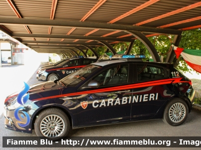 Alfa Romeo Nuova Giulietta restyle 
Nucleo Operativo Radiomobile
Allestimento NCT Nuova Carrozzeria Torinese
Decorazione Grafica Artlantis
CC DV 129

Fotografata in occasione della festa per il 208° Anniversario della Fondazione del Corpo del Comando Provinciale di Lodi
Parole chiave: Alfa-Romeo Nuova_Giulietta_restyle CCDV129